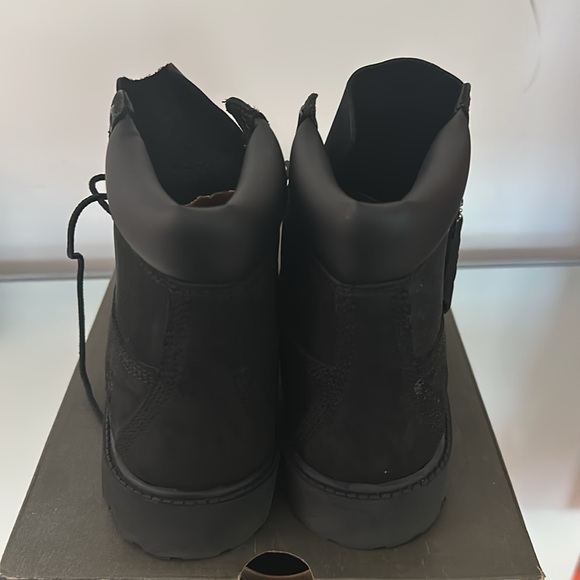 Black Nubuck Timberlands - Picture 3 of 4